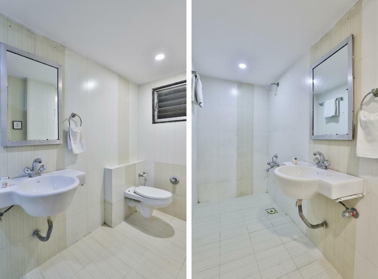 Hotel Chicago Ahmedabad Bagian luar foto